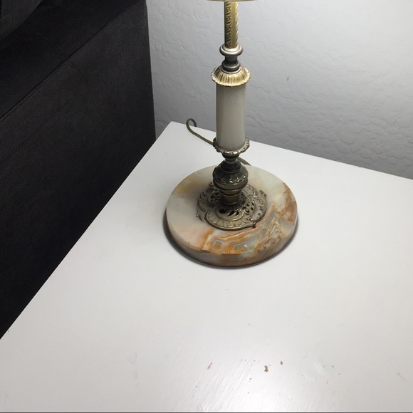 Antique lamp with antique cowboy hat shade. - Picture 3 of 3